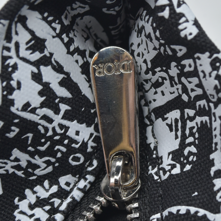 NEW CHRISTIAN DIOR Plan De Paris Map Makeup Bag Novelty GWP Pouch Clutch