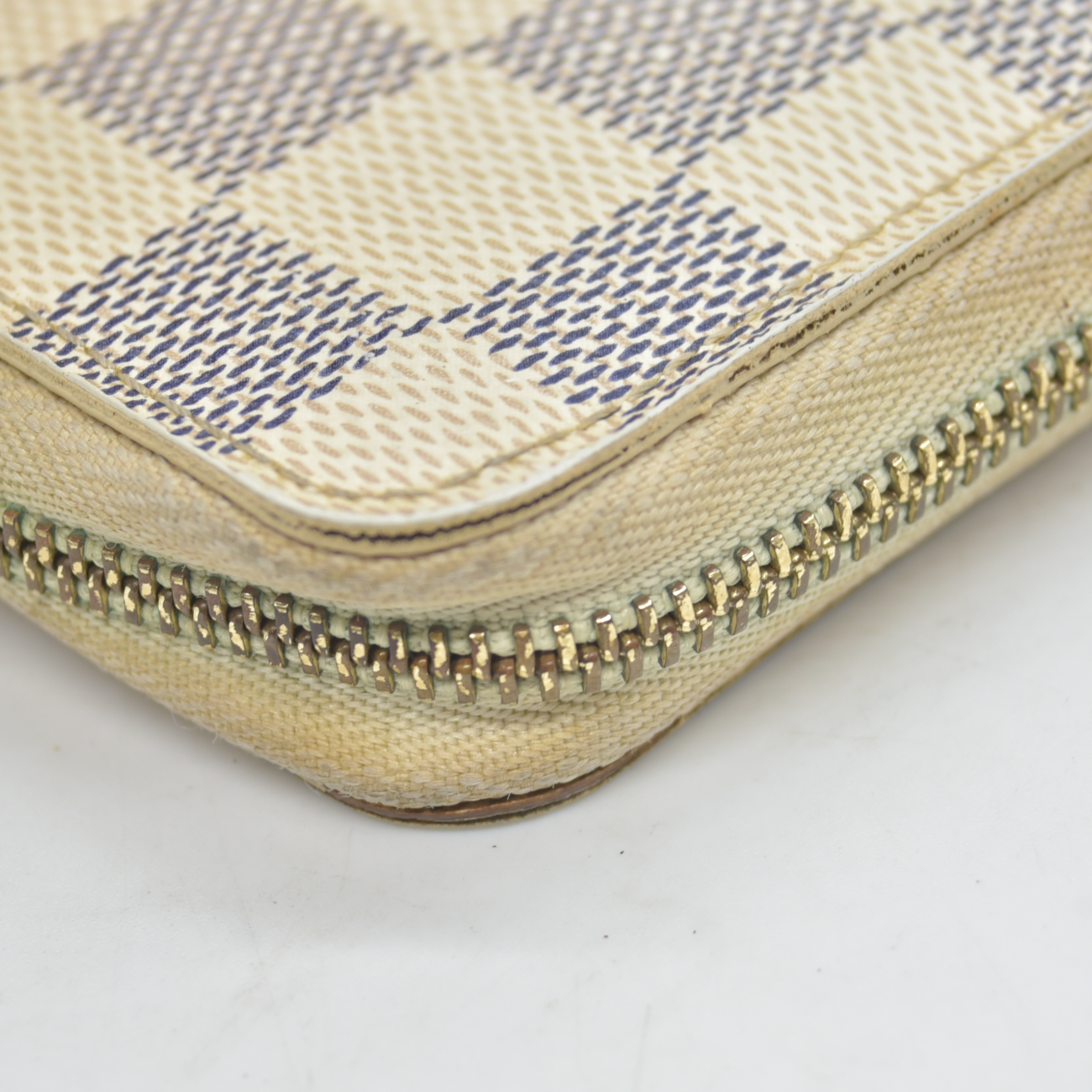 $560 2012 Louis Vuitton Damier Azur Zippy Zip Coin Purse Wallet White SN1192