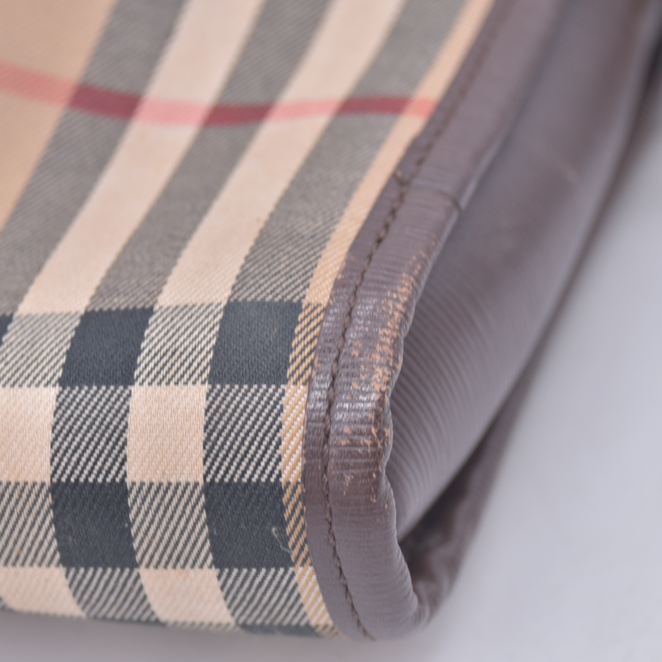 $450 Burberrys Horse Logo Check Canvas Clutch Bag Beige