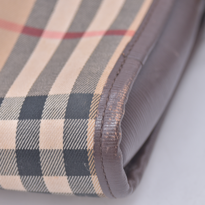 $450 Burberrys Horse Logo Check Canvas Clutch Bag Beige