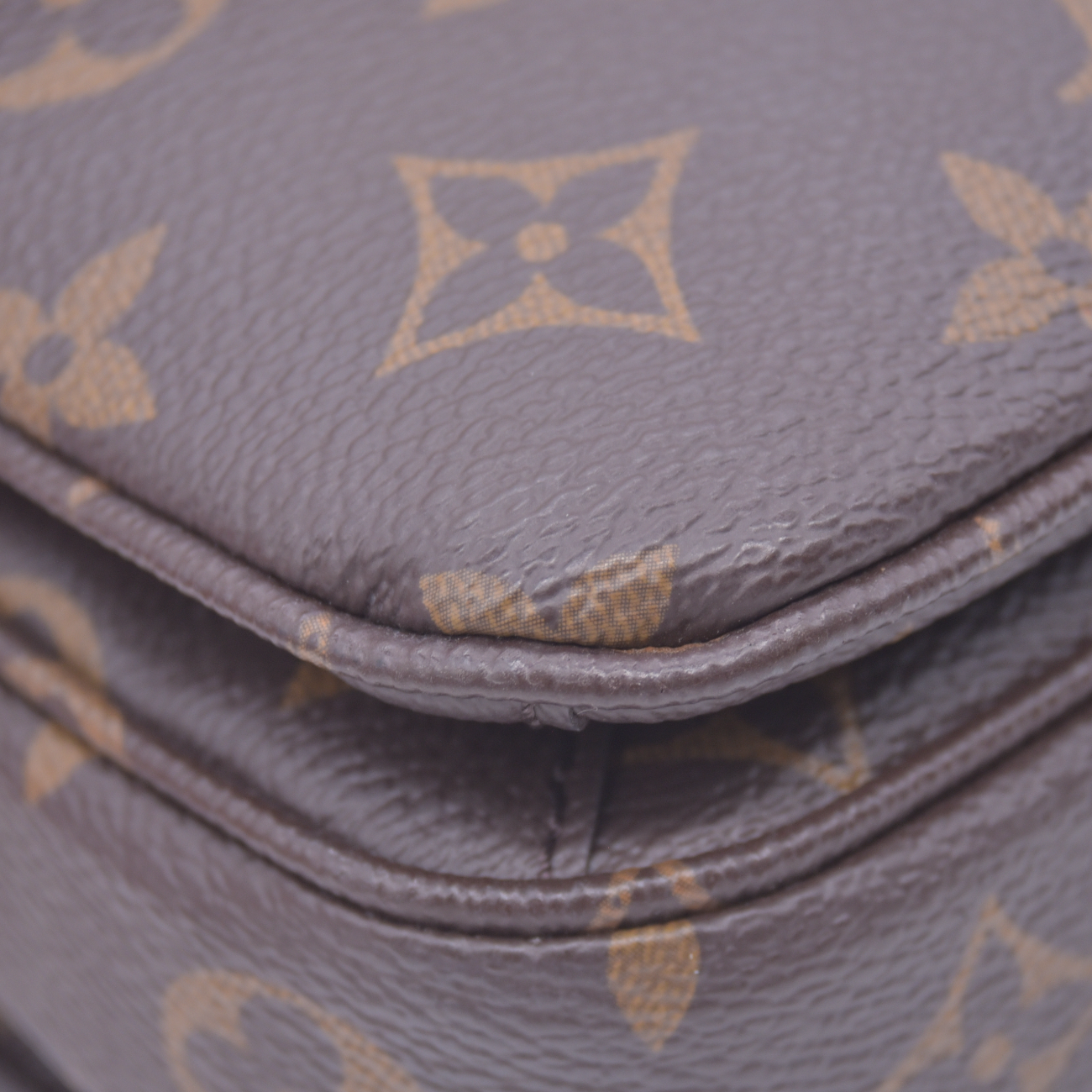 $3350 RFID Louis Vuitton Monogram Pochette Metis East West 10021104