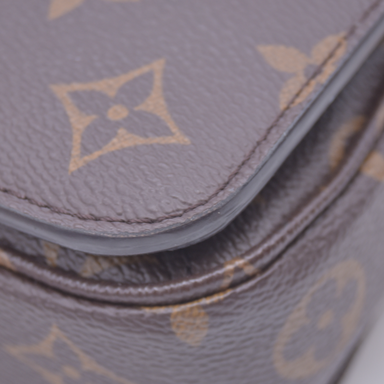 $3350 RFID Louis Vuitton Monogram Pochette Metis East West 10021104