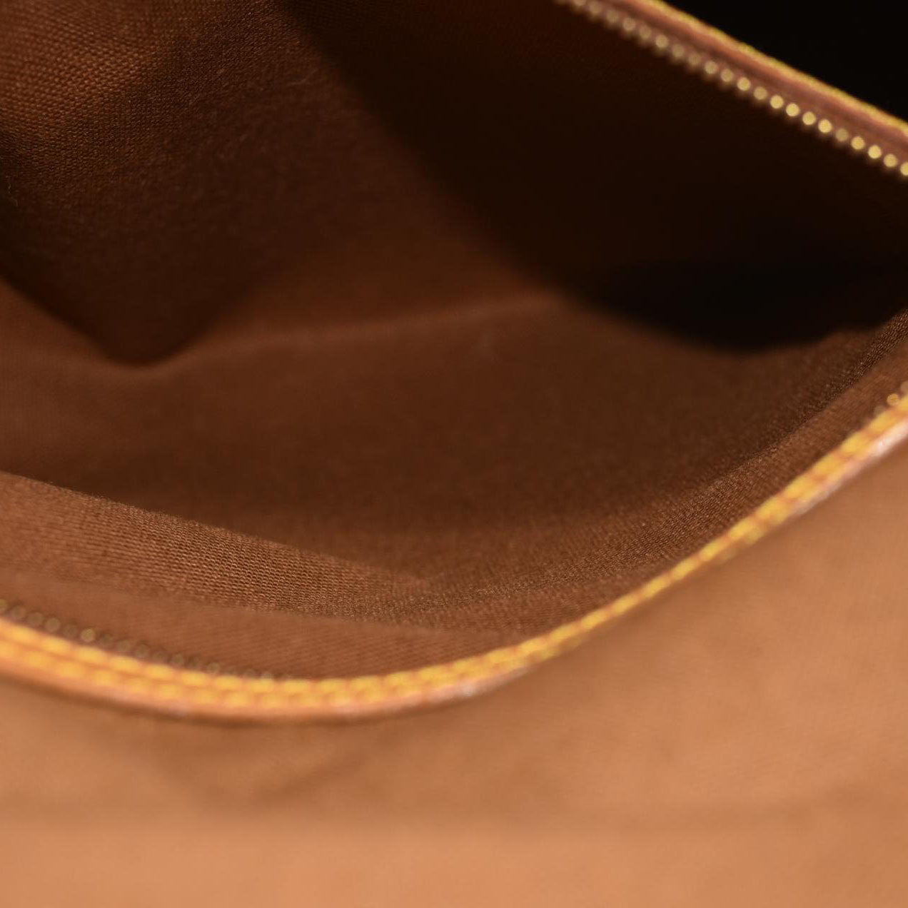 Louis Vuitton  Monogram Beverly GM Briefcase SL0955