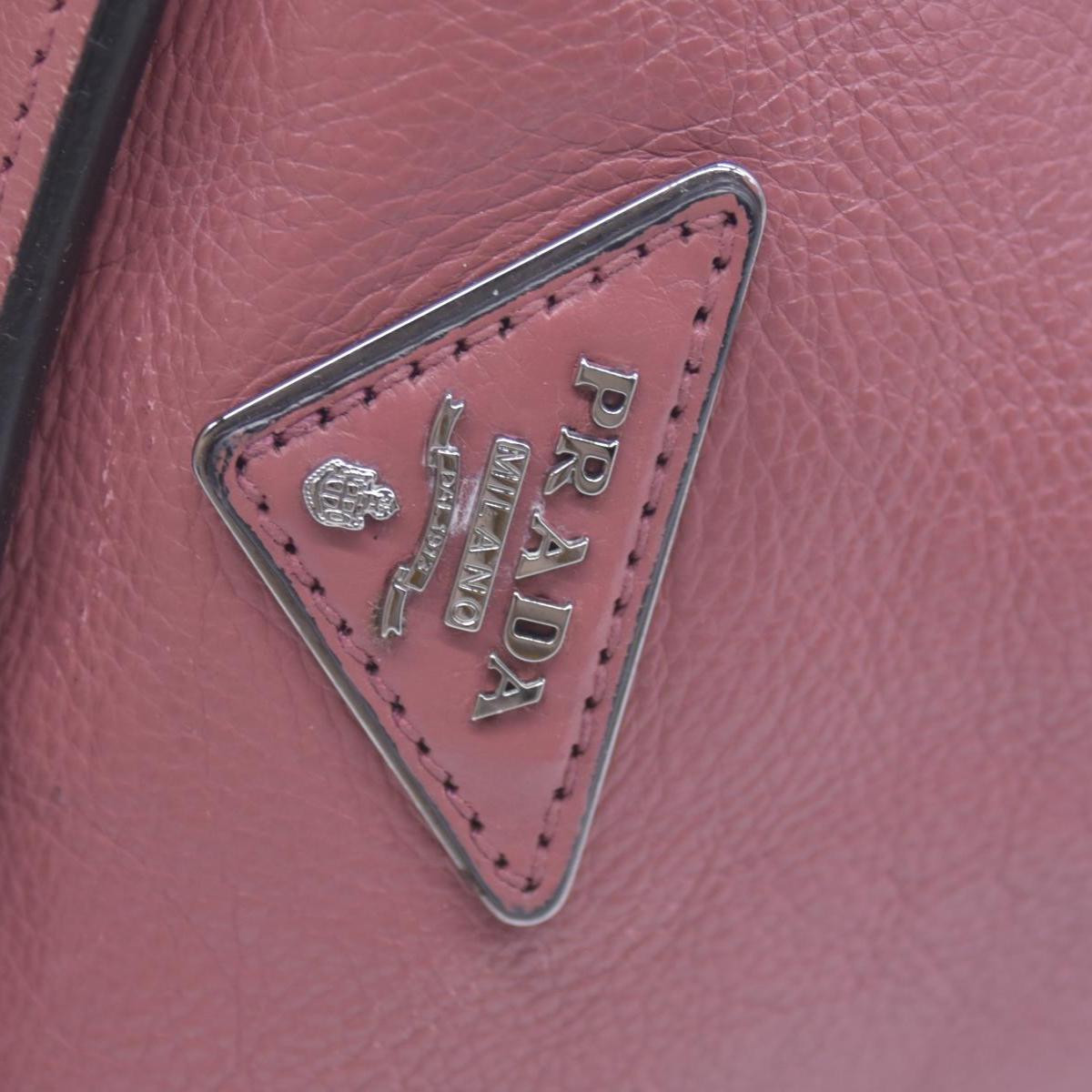 $1595 Prada Vitello Daino Leather Sound Rosso CONSIGNMENT