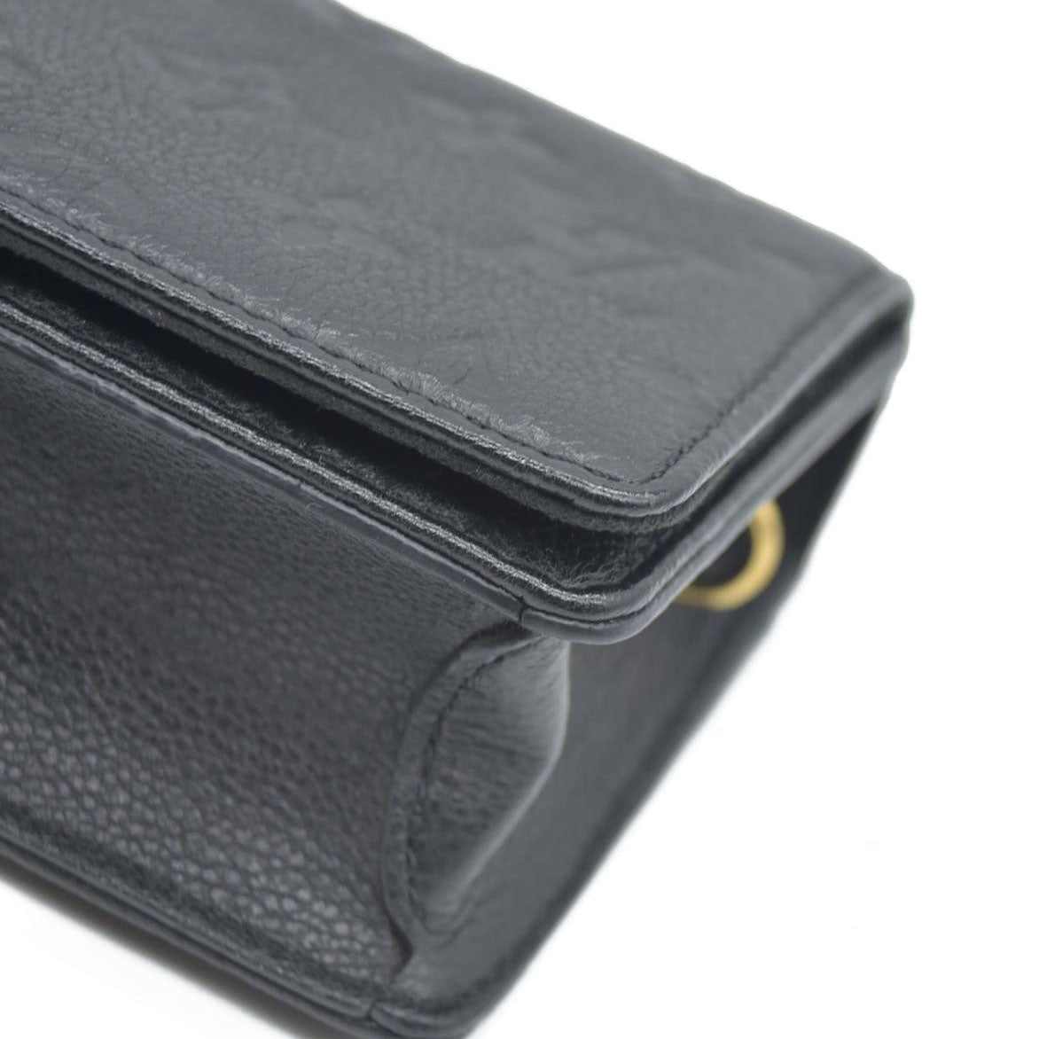 $1890 Louis Vuitton LV Monogram Lily Wallet on Chain