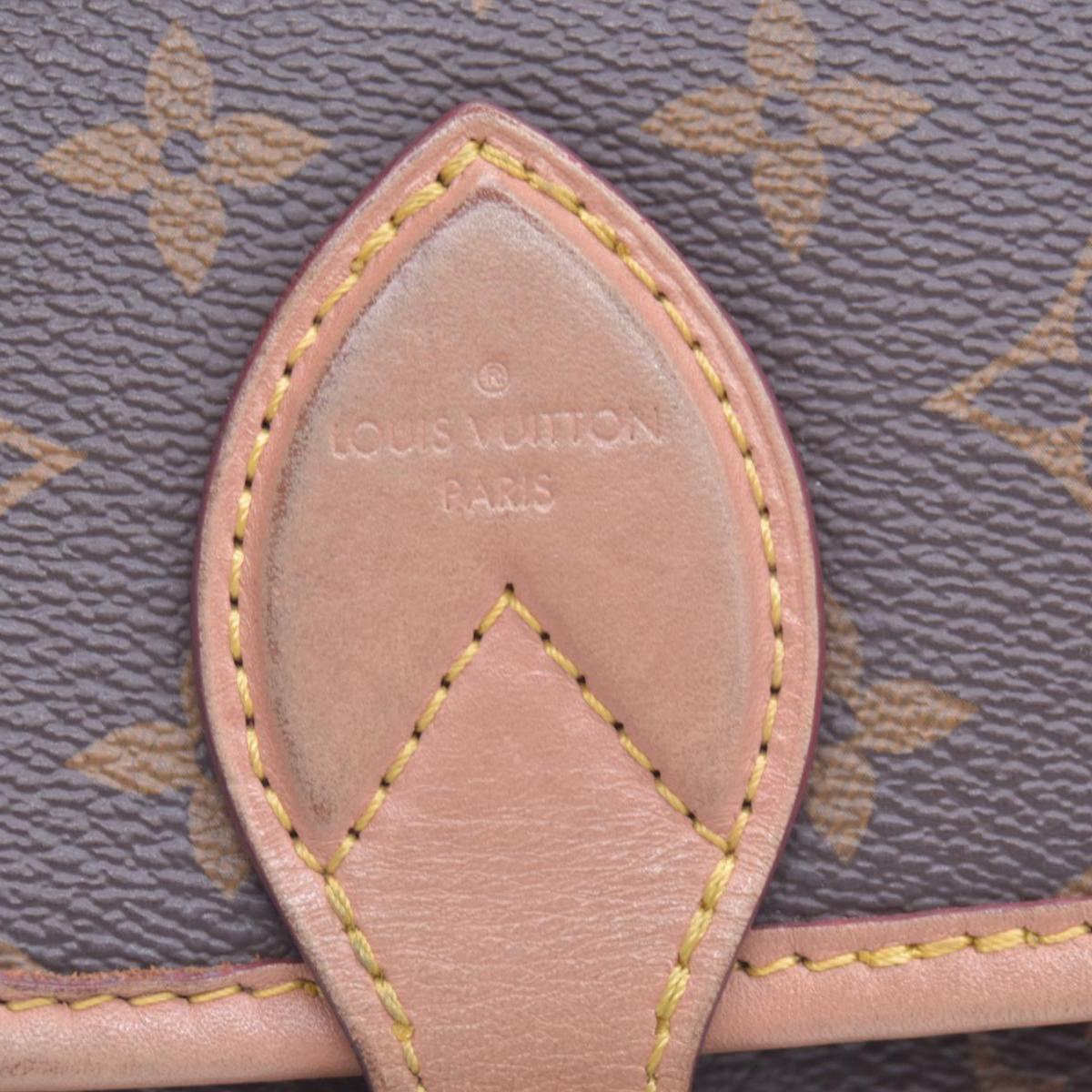 $2700 Louis Vuitton  Monogram Diane Fuchsia