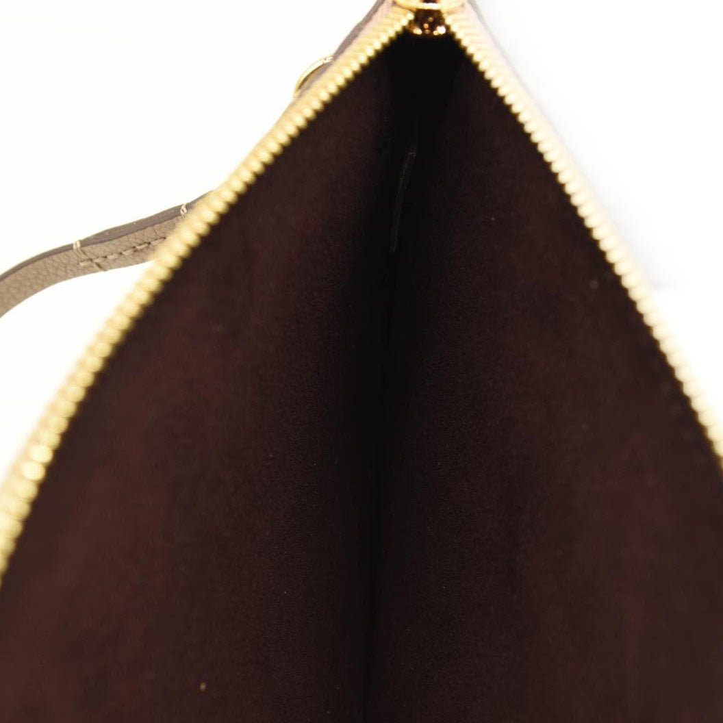 LOUIS VUITTON Empreinte Monogram Giant Neverfull MM Pochette Tourterelle