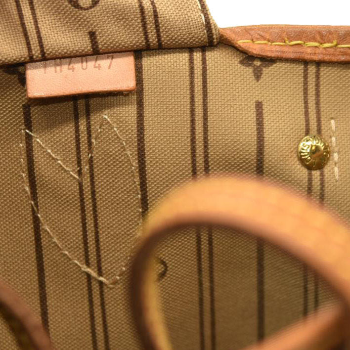 Louis Vuitton  Monogram Neverfull PM TH4047