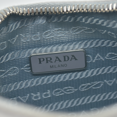$2250 Prada Nylon Re-Edition 2005 Shoulder Bag Silver 10020038