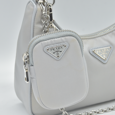 $2250 Prada Nylon Re-Edition 2005 Shoulder Bag Silver 10020038