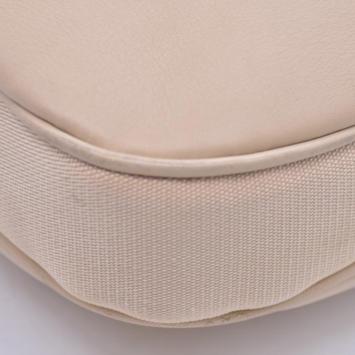 $1580 Gucci Saddle Zip Messenger Bag GG with Leather Medium Beige