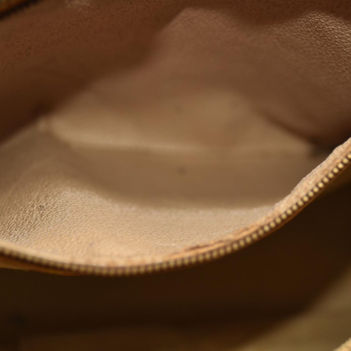 $1200 1999 LOUIS VUITTON Monogram Luco SR0959