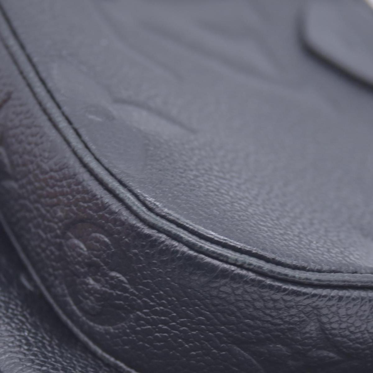 $3200 Louis Vuitton Empreinte Monogram Giant Multi Pochette Accessories Black