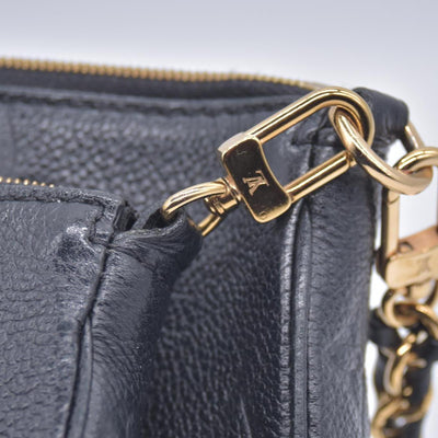 $3200 Louis Vuitton Empreinte Monogram Giant Multi Pochette Accessories Black