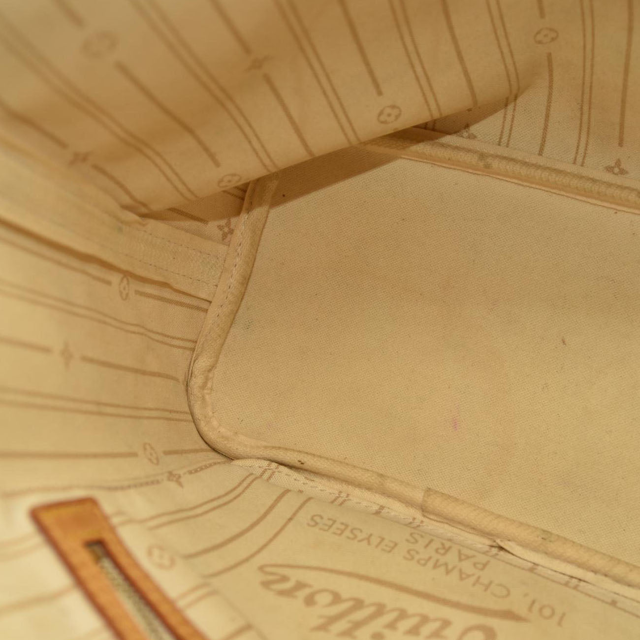 Louis Vuitton  Damier Azur Neverfull PM