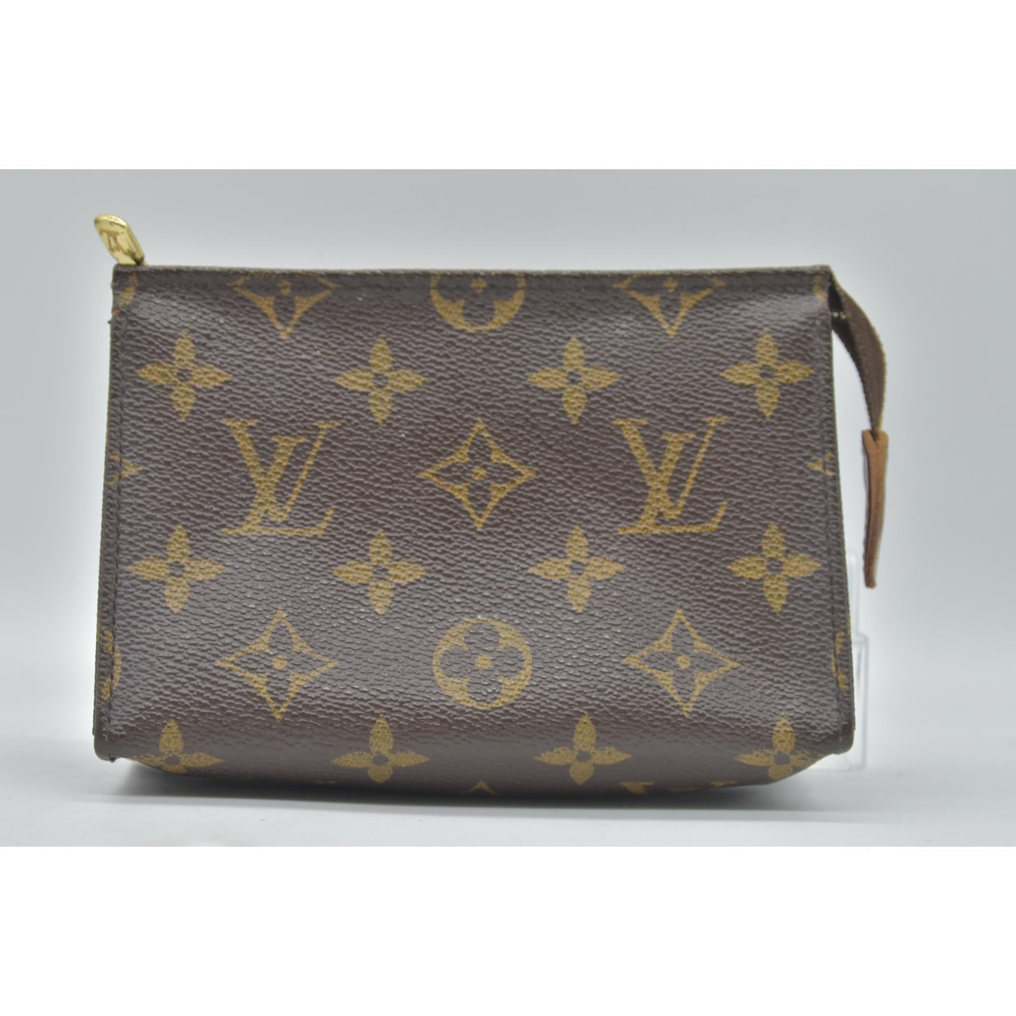 Louis Vuitton Monogram Poche Toilette 15 Cosmetic Pouch