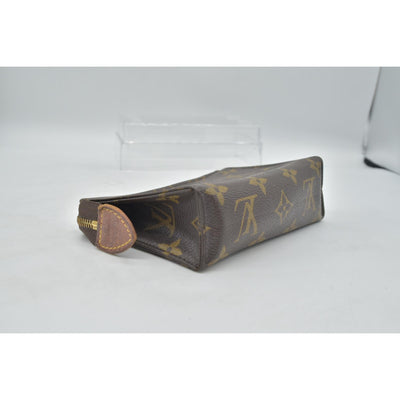 Louis Vuitton Monogram Poche Toilette 15 Cosmetic Pouch