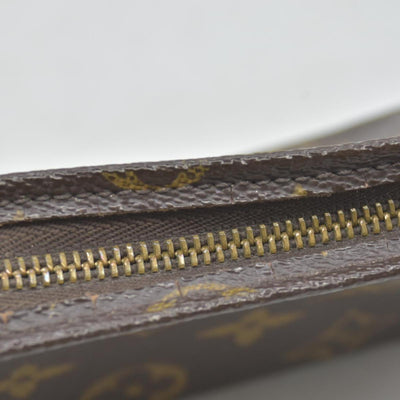 Louis Vuitton Monogram Poche Toilette 15 Cosmetic Pouch