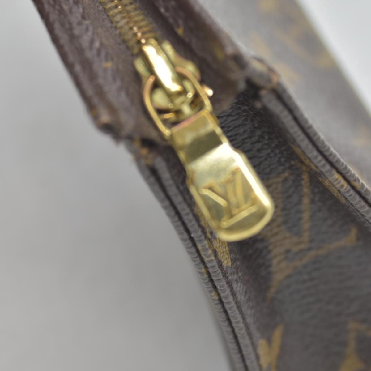 Louis Vuitton Monogram Poche Toilette 15 Cosmetic Pouch