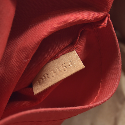 $2350 2014 LOUIS VUITTON Vernis Montebello MM Red DR3154