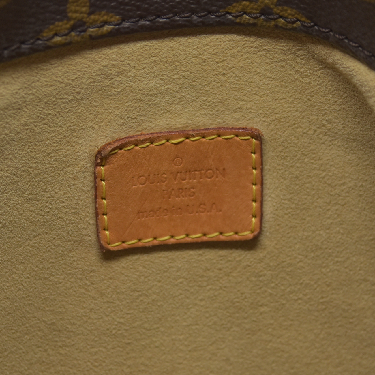 $2500 2010 Louis Vuitton Monogram Artsy GM SD2180