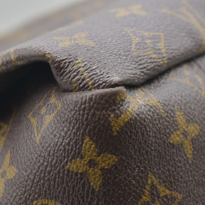 $2500 2010 Louis Vuitton Monogram Artsy GM SD2180