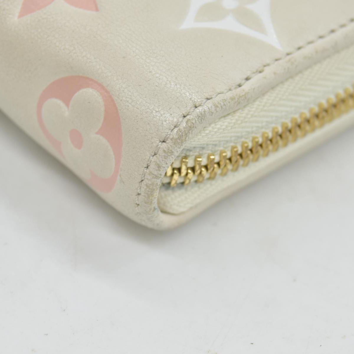 $1490 Louis Vuitton Tricolor Monogram Embossed Lambskin Zippy Wallet 10020060
