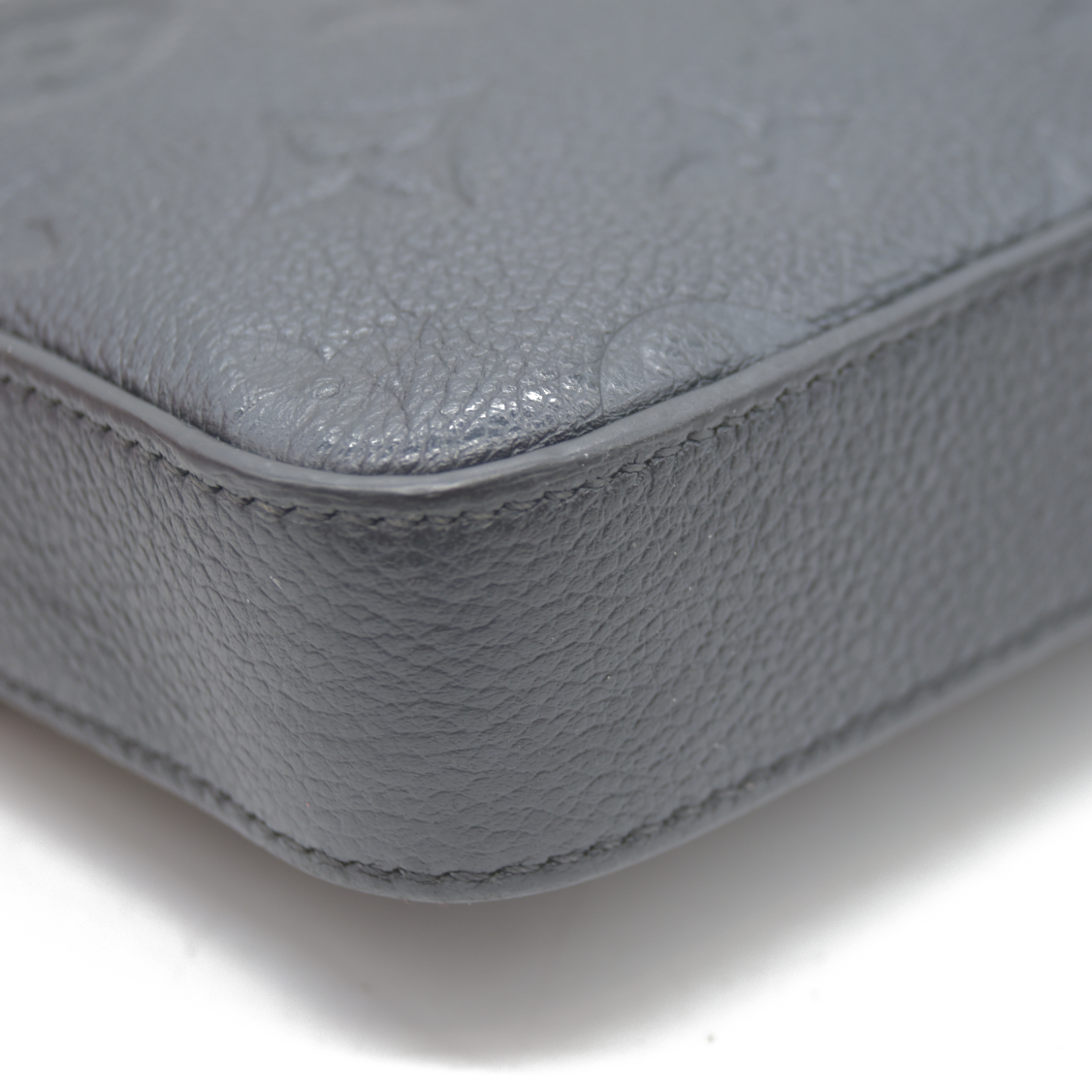 Louis Vuitton  Empreinte Pochette Felicie Chain Wallet Black