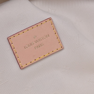 $2,020 Louis Vuitton Monogram High Rise RFID Bumbag
