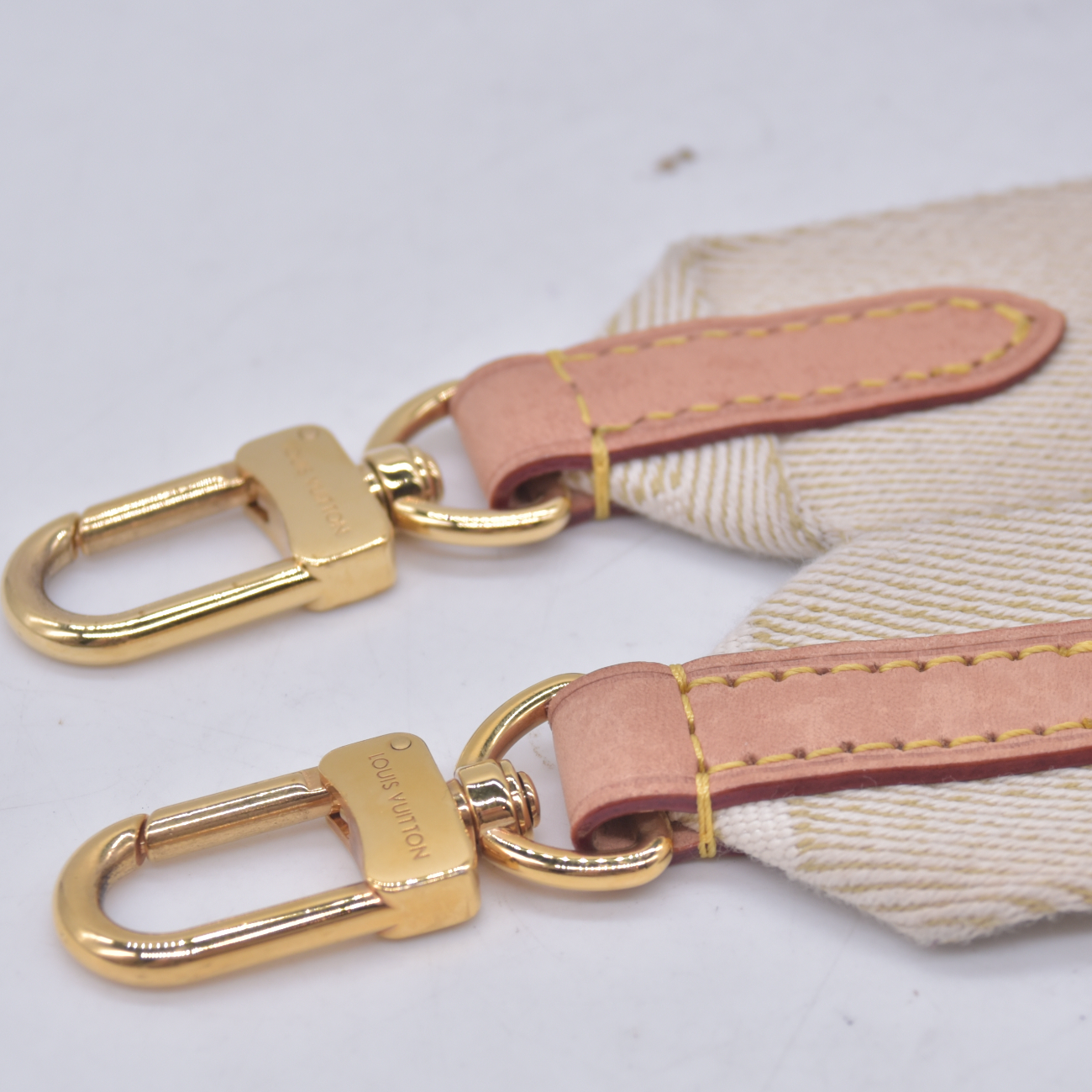 $2,020 Louis Vuitton Monogram High Rise RFID Bumbag