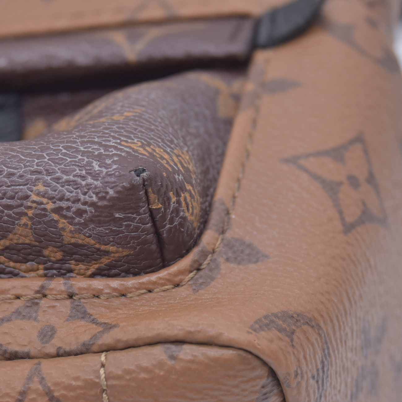$2,770 2018 Louis Vuitton Reverse Monogram Palm Springs Mini FL0138