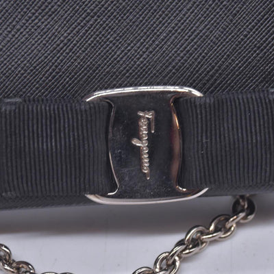 $650 SALVATORE FERRAGAMO Vara Bow Saffiano Leather Chain Flap Wallet Crossbody Black CONSIGNMENT 10021560