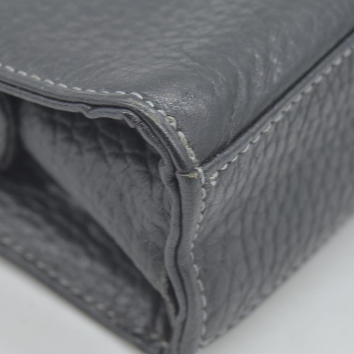 $650 BURBERRYS Black Tumbled Leather Clutch Wristlet With Nova Check Plaid Lining CONSIGNMENT