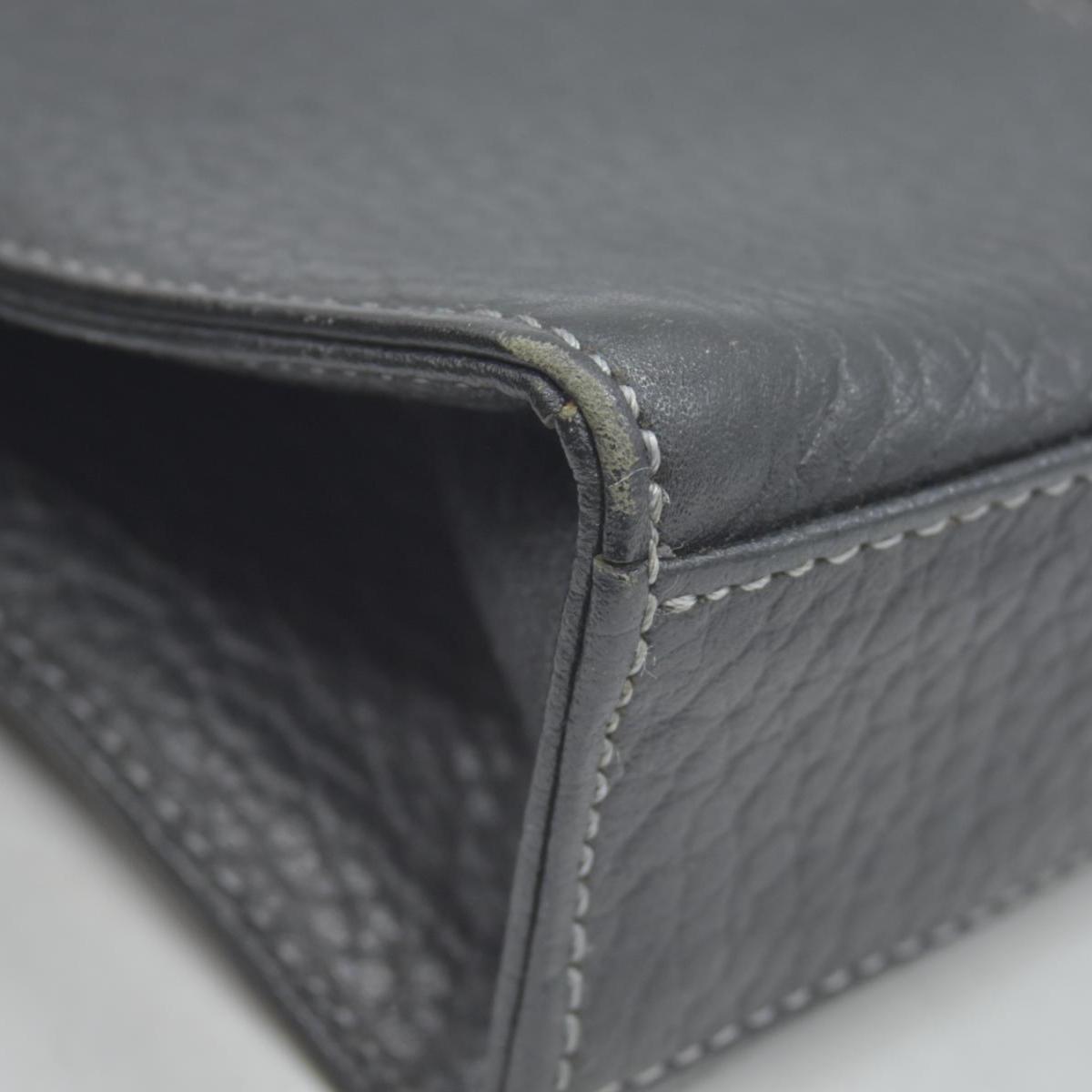 $650 BURBERRYS Black Tumbled Leather Clutch Wristlet With Nova Check Plaid Lining CONSIGNMENT