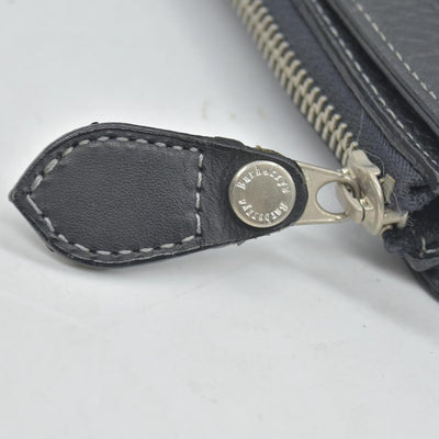 $650 BURBERRYS Black Tumbled Leather Clutch Wristlet With Nova Check Plaid Lining CONSIGNMENT