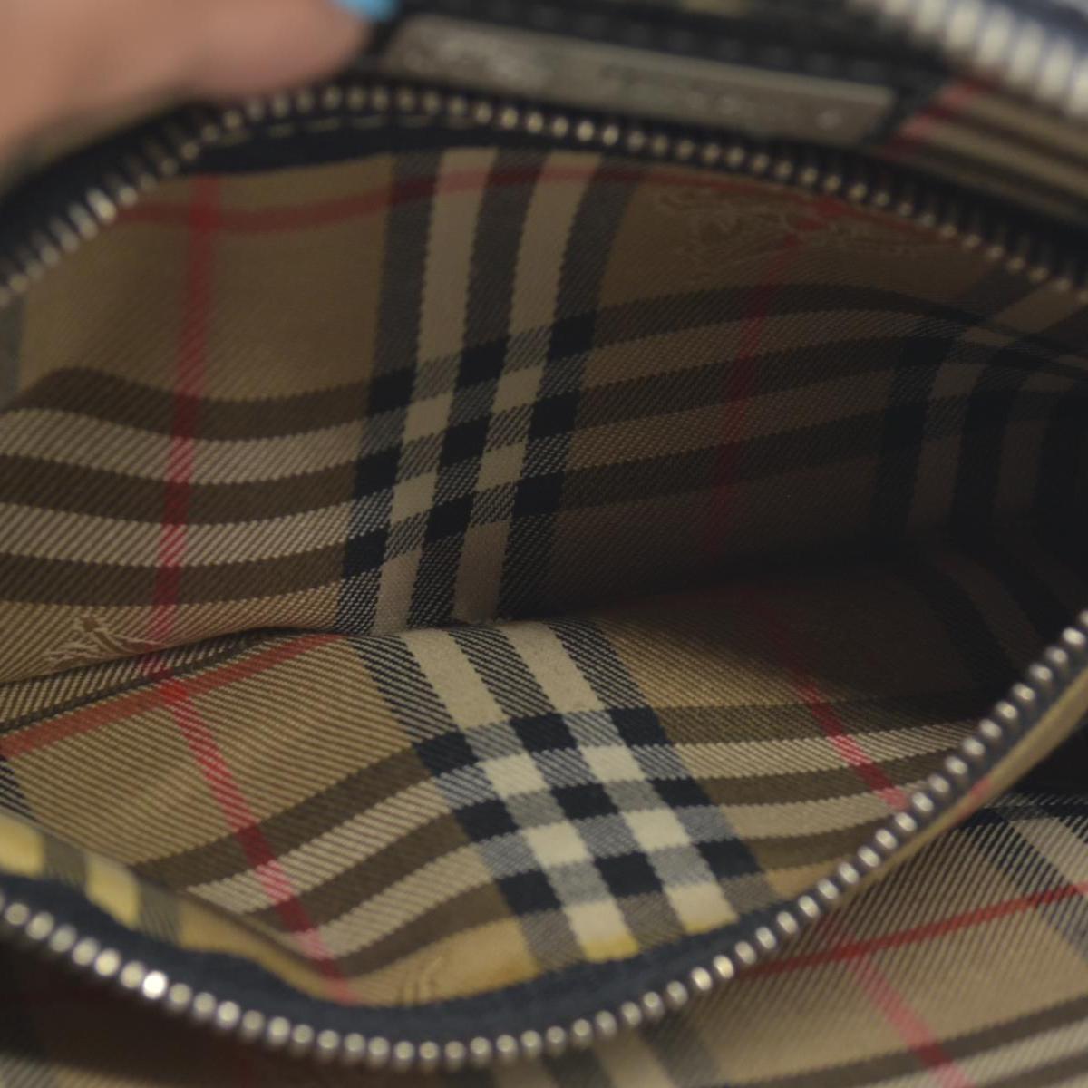 $650 BURBERRYS Black Tumbled Leather Clutch Wristlet With Nova Check Plaid Lining CONSIGNMENT