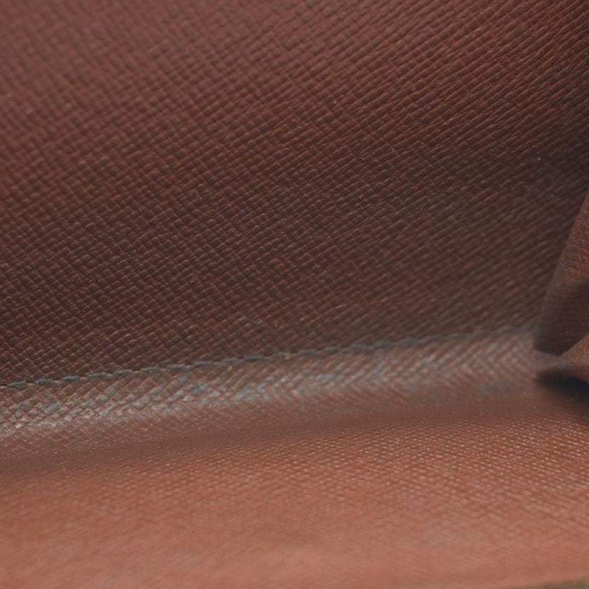 AUCTION $750  Louis Vuitton  Monogram French Purse Wallet MI0020