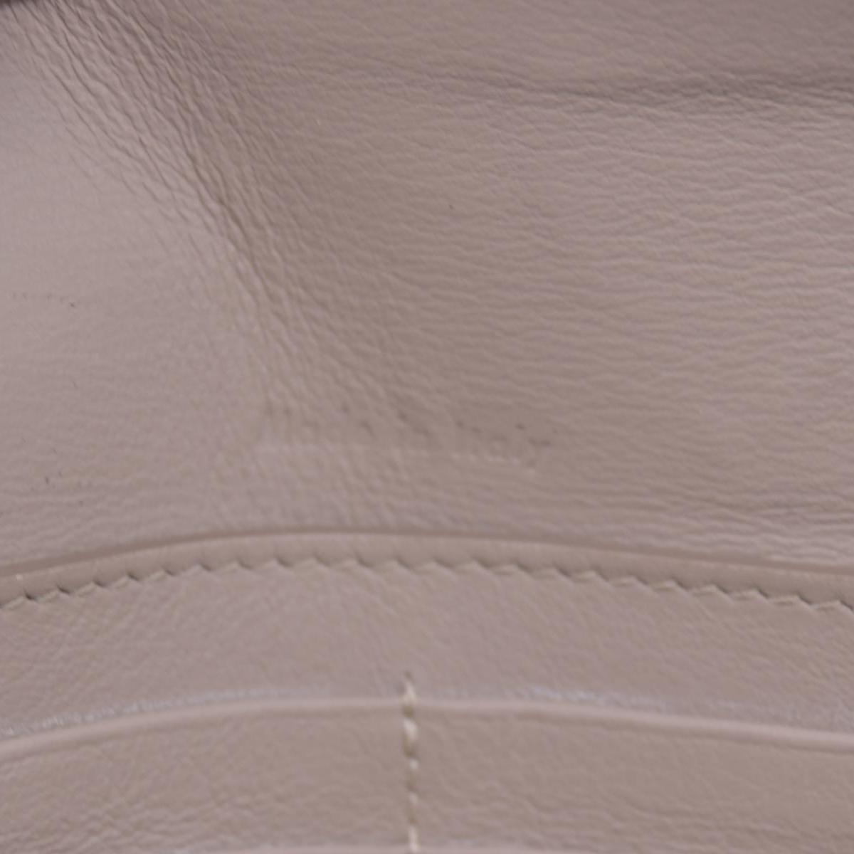 $830 Céline Grain Calfskin Flap Wallet Beige CONSIGNMENT 10020772