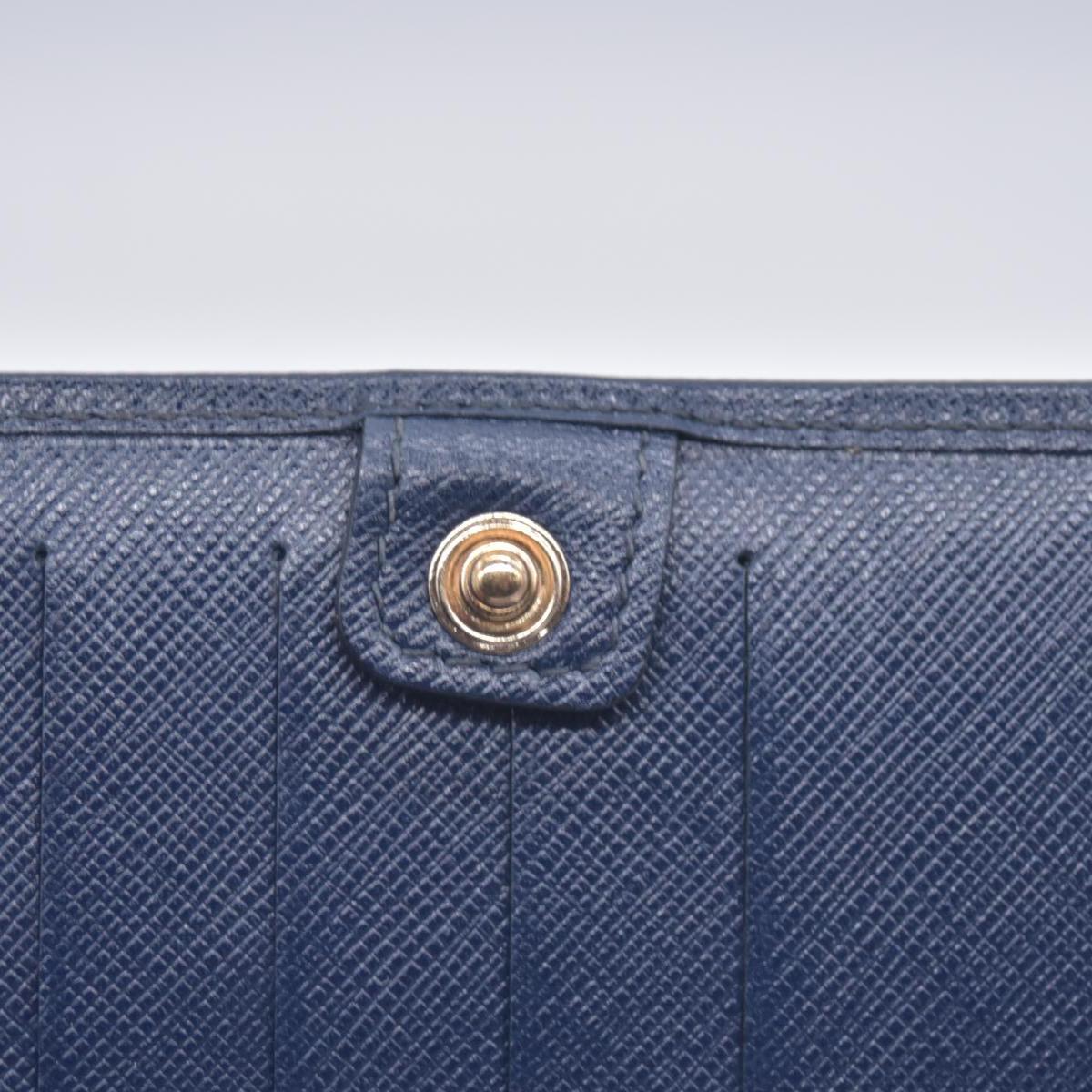 Salvatore Ferragamo Miss Vara Crossbody Wallet on Chain Navy CONSIGNMENT