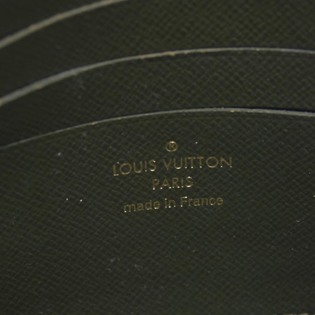 $1760 RFID Louis Vuitton  Monogram Felicie Strap & Go Kaki