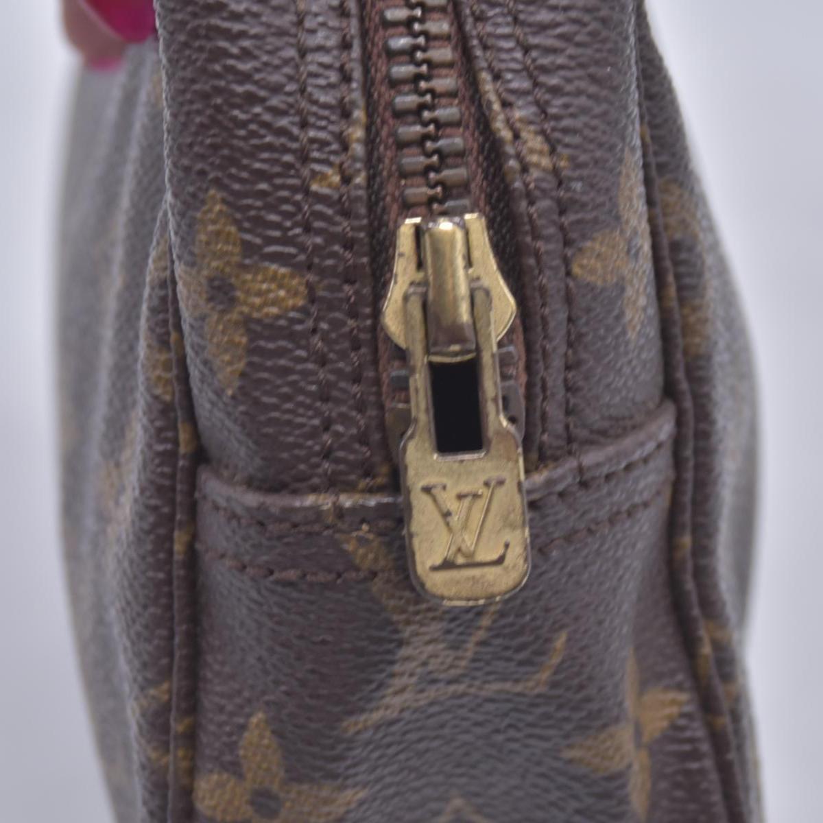 $520 1985 LOUIS VUITTON Monogram Trousse Toilette 23 Cosmetic Pouch Brown 855 CONSIGNMENT