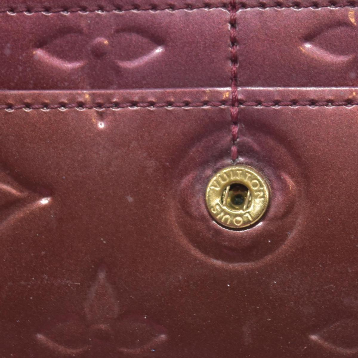 $840 Louis Vuitton Vintage Monogram Vernis Sarah Wallet Burgundy