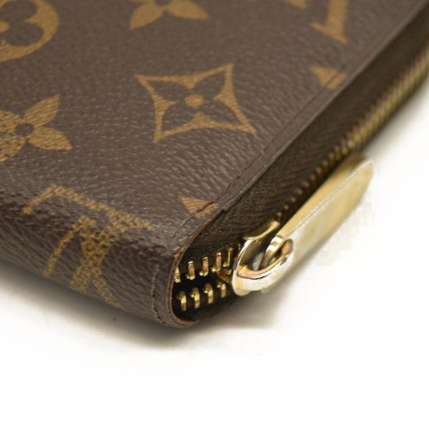 Louis Vuitton  Monogram Zippy Wallet CA3101