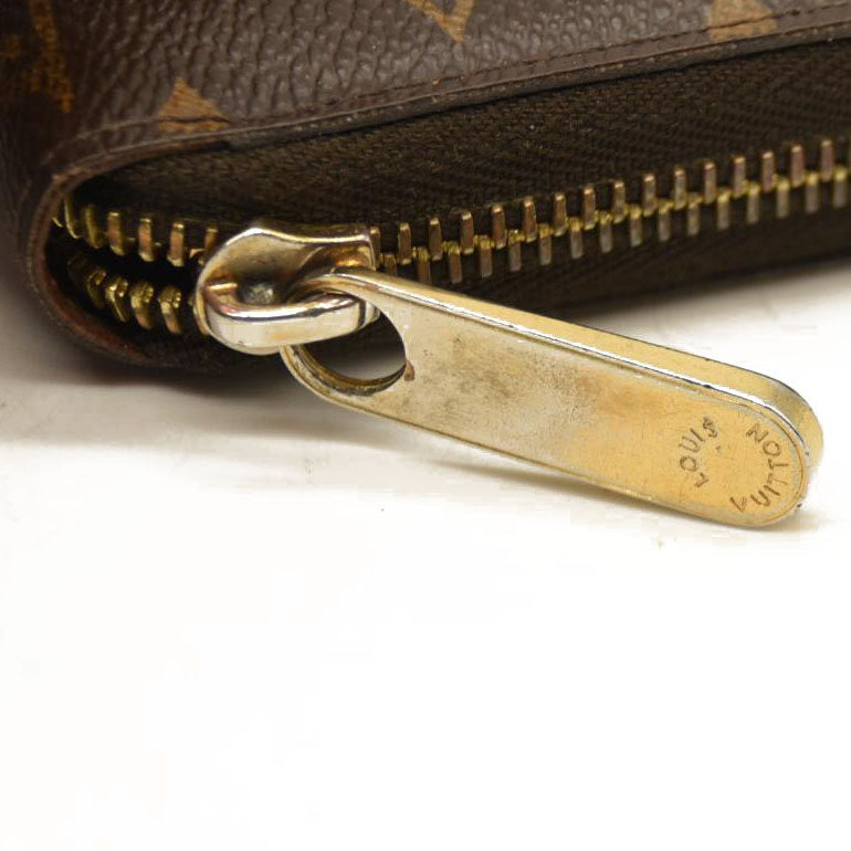 Louis Vuitton  Monogram Zippy Wallet CA3101