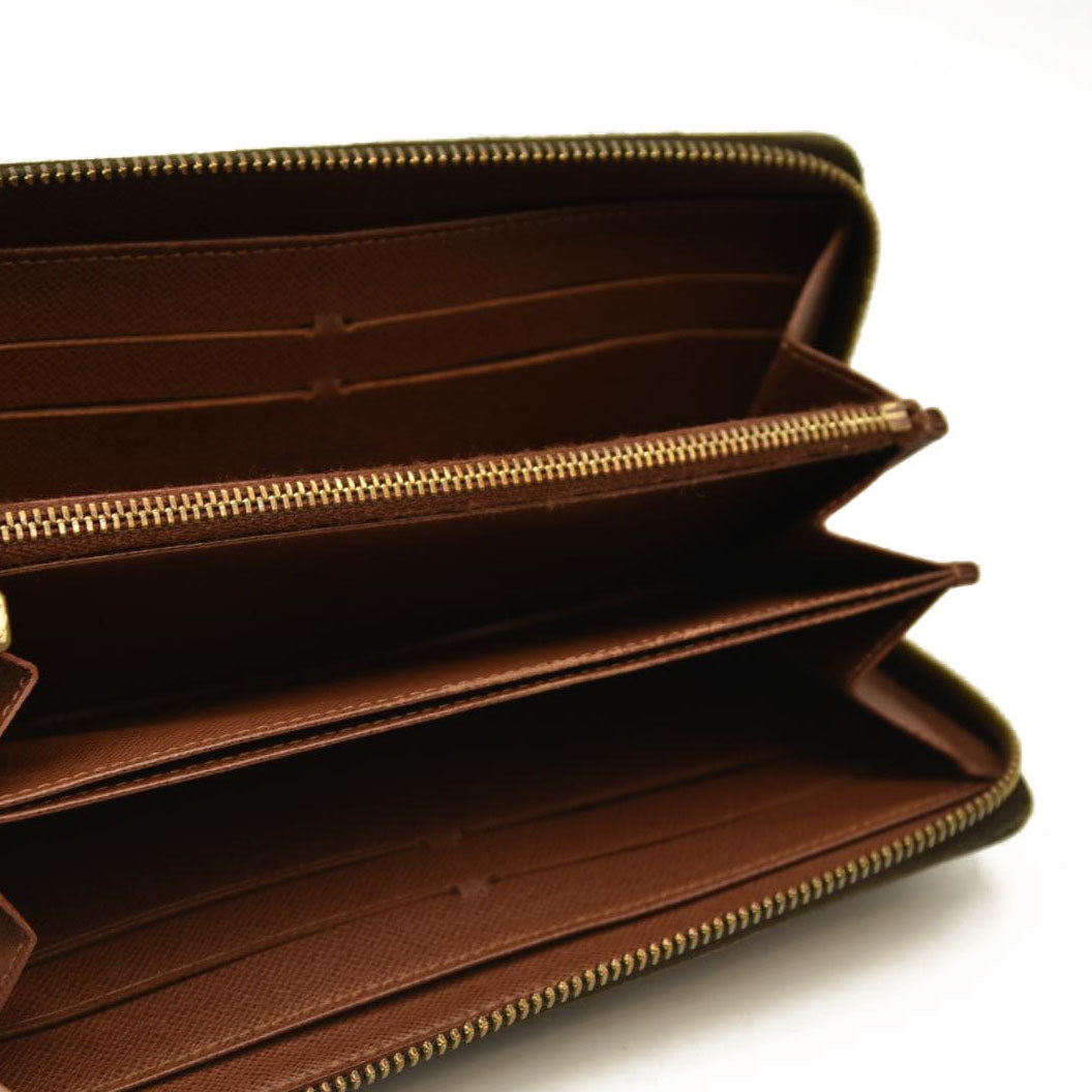 Louis Vuitton  Monogram Zippy Wallet CA3101