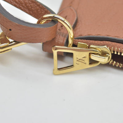 $3250 Louis Vuitton  Monogram Giant Carryall PM