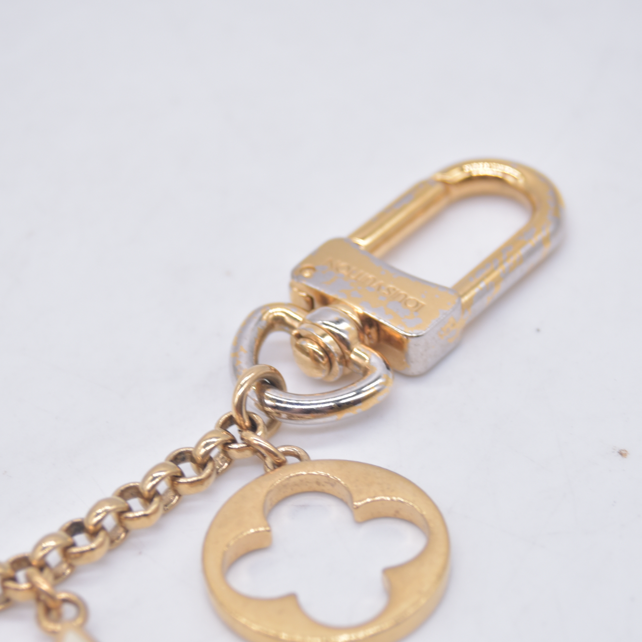 $675 2014 Louis Vuitton  Fleur De Monogram Bag Charm & Key Holder