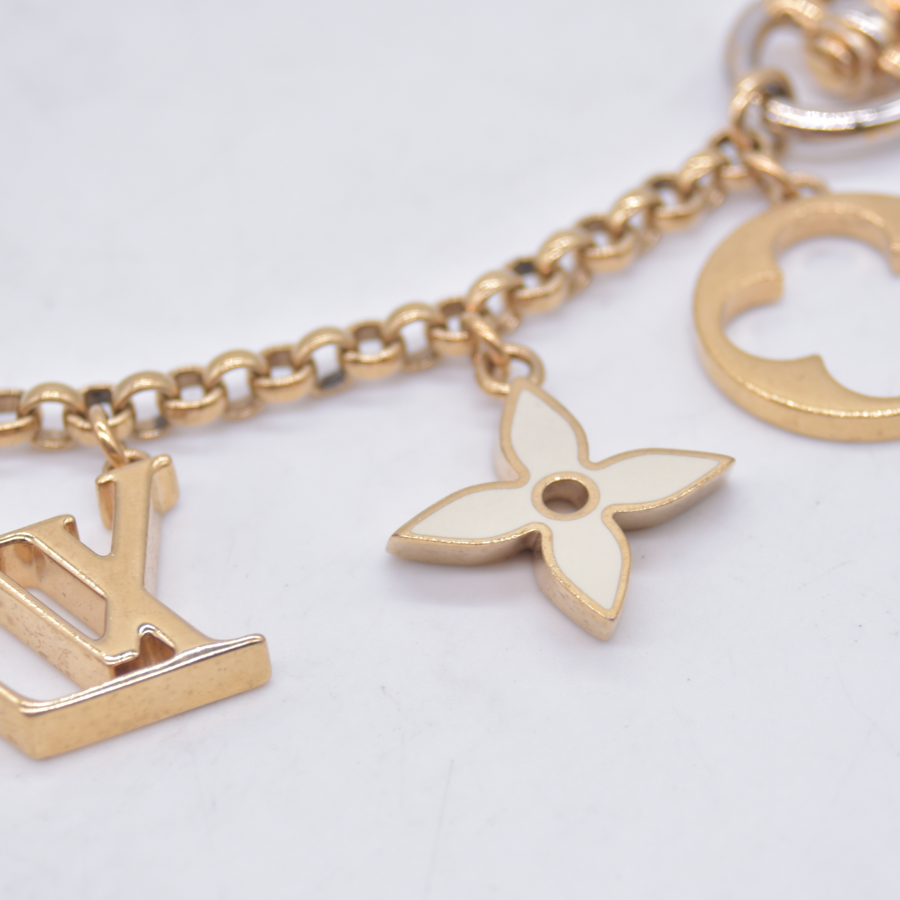 $675 2014 Louis Vuitton  Fleur De Monogram Bag Charm & Key Holder
