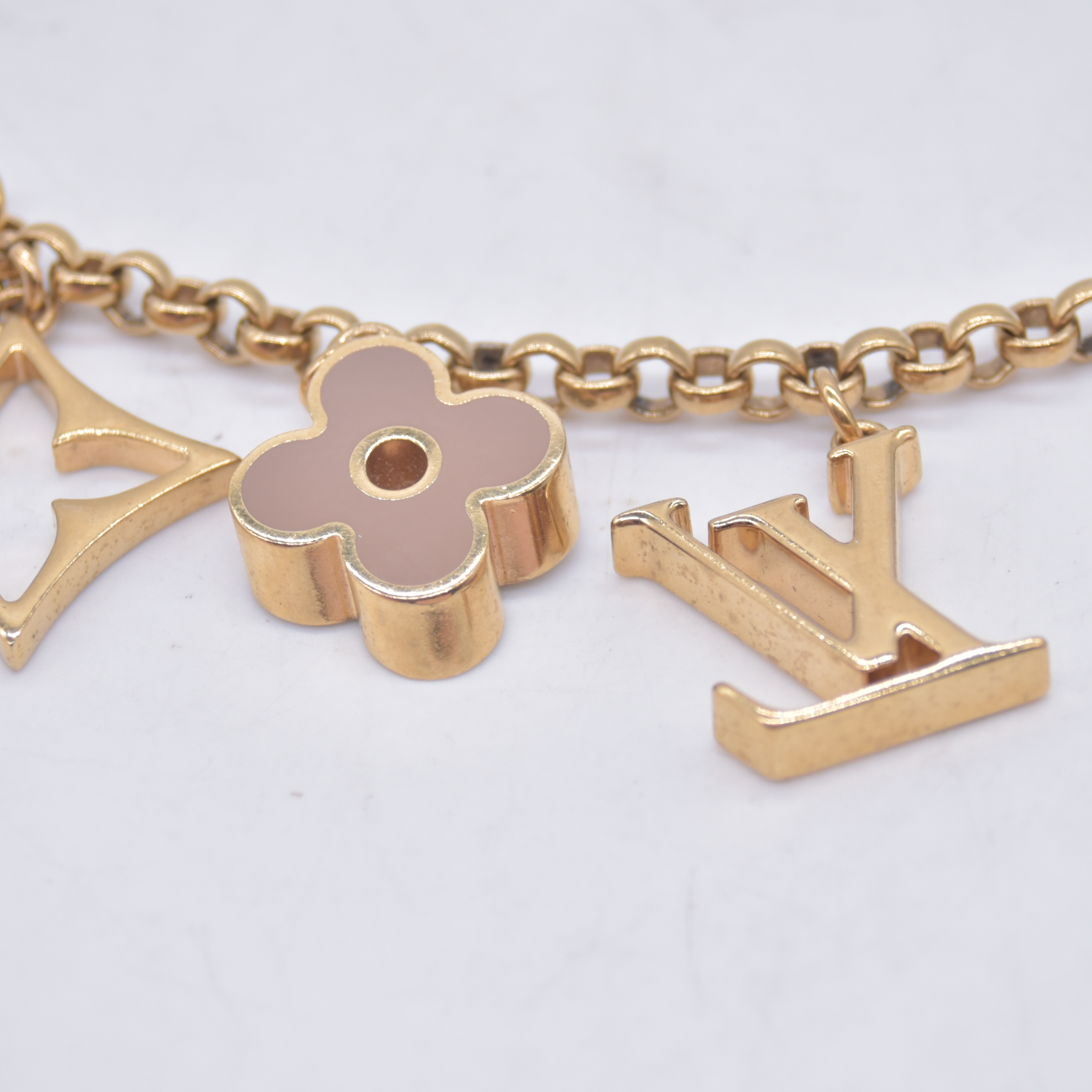 $675 2014 Louis Vuitton  Fleur De Monogram Bag Charm & Key Holder
