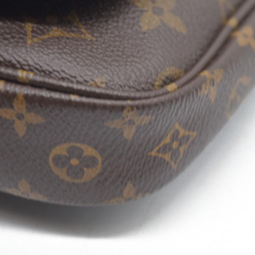 $2840 Louis Vuitton LV Monogram Multi-Pochette Accessories